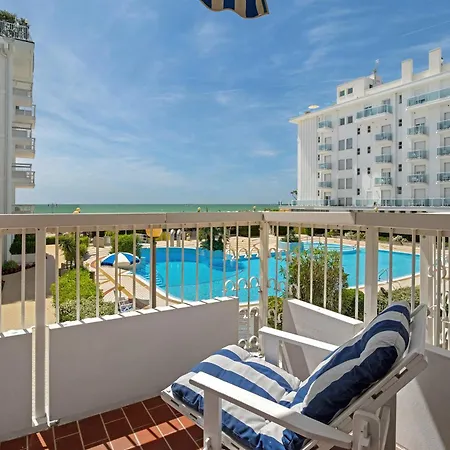 Relaxing Sea View Pool I Immobilux *