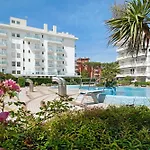 Relaxing Sea View Pool I Immobilux